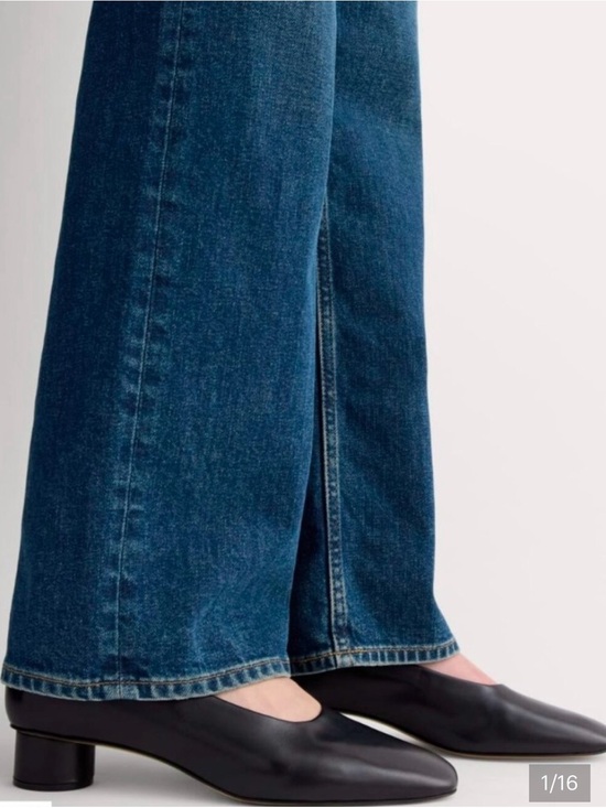 Everlane Shoes - Everlane Black Low Block Heel Leather Pumps